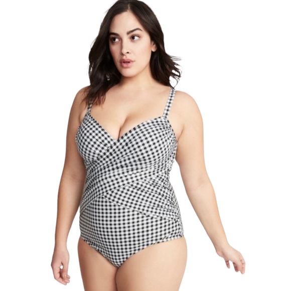 Old Navy Other - Old Navy Wrap-Front Secret-Slim Plus-Size Swimsuit